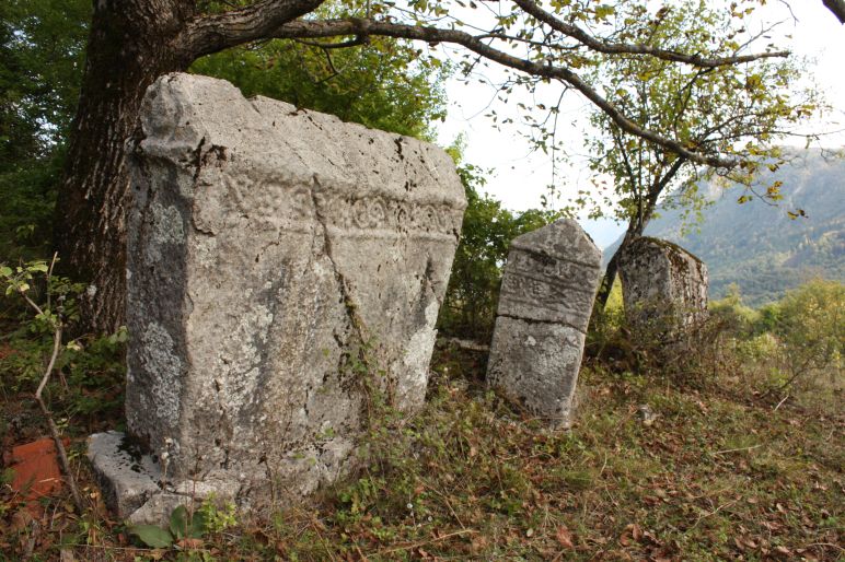 Nekropole sa stećcima u selu Čičevo, povijesno područje